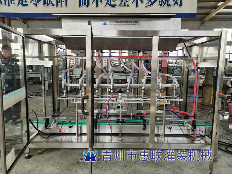 汽車尾氣潔凈液灌裝機(jī)