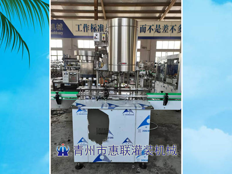 灌裝機(jī)械配套塑料瓶蓋封口機(jī)
