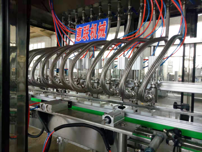 全自動(dòng)12頭洗手液灌裝機(jī)