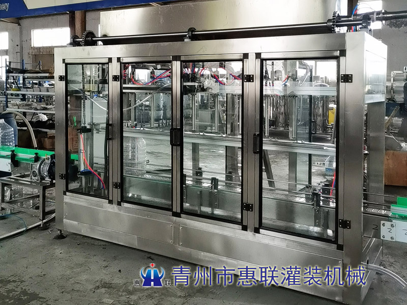 液體肥灌裝機生產(chǎn)線