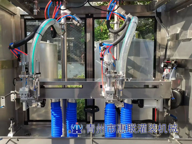 雙頭追蹤式洗潔精灌裝機